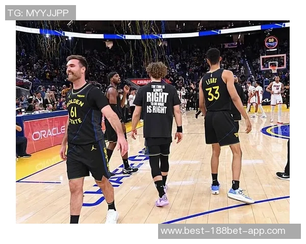 勇士替补发威全队五人得分上双首发火力明显不足